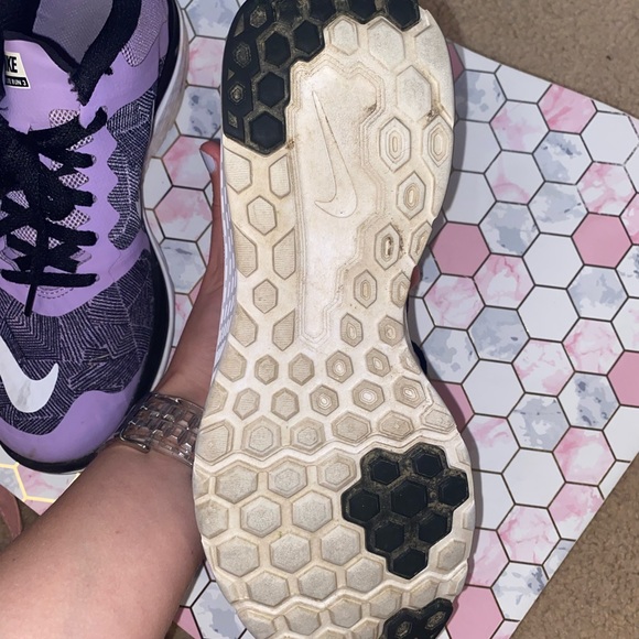 Nike running shoes - Picture 4 of 5